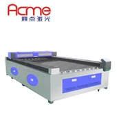 CNC laserový řezací stroj