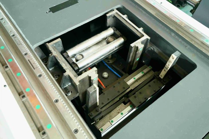 Aluminum Tube Laser Cutting Machine